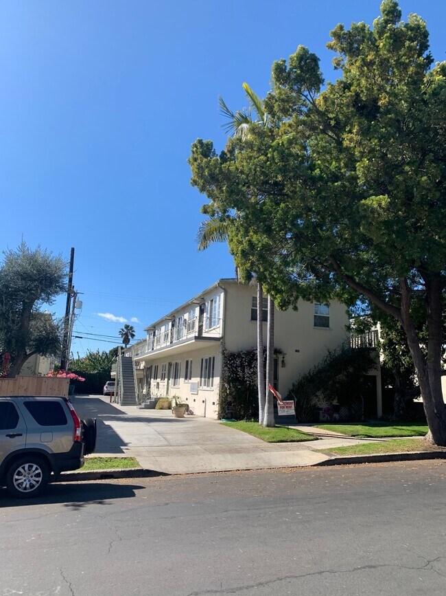 1242 Harvard St Unit 2, Santa Monica, CA 90404 Apartments in Santa