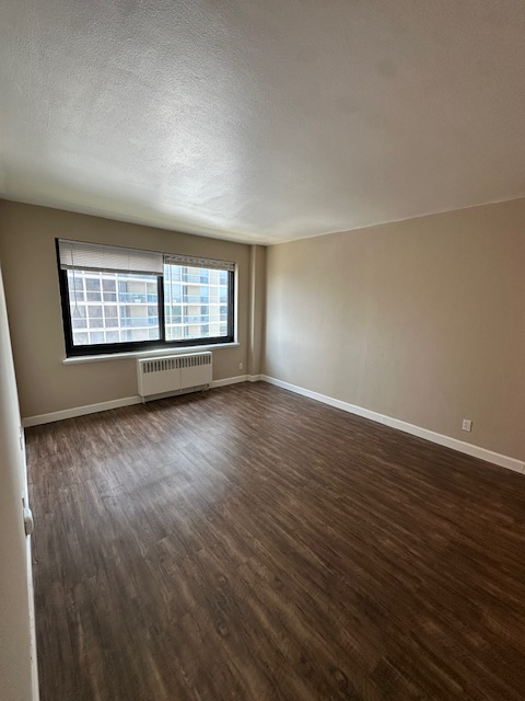 Foto del edificio - 1646 N Prospect Ave