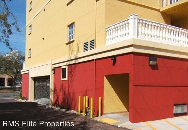 Building Photo - 2 br, 2 bath House - 316 8th St S Unit 301
