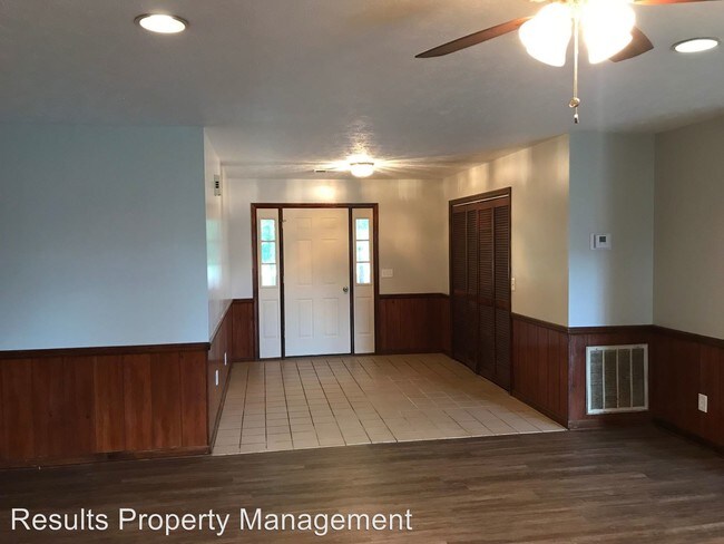 Building Photo - 3 br, 2 bath House - 105 Evans Ct
