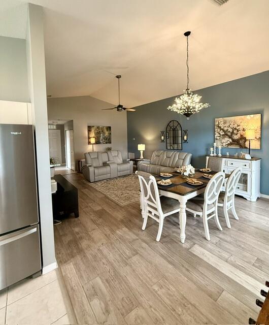 Foto del edificio - 458 SW Talquin Ln