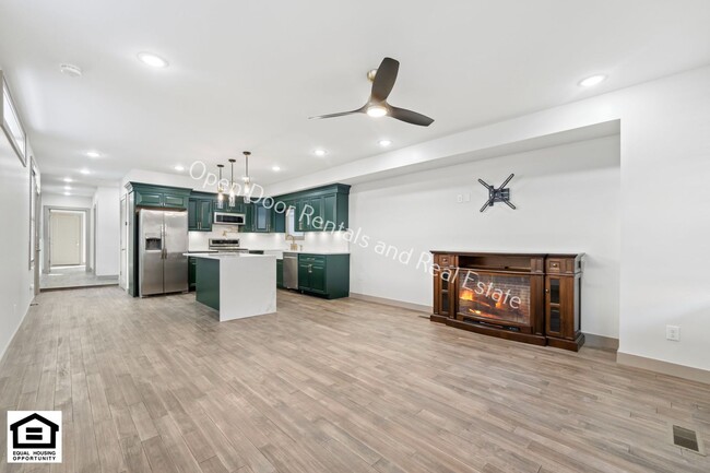 Building Photo - Welcome to our Luxury upscale single famil...