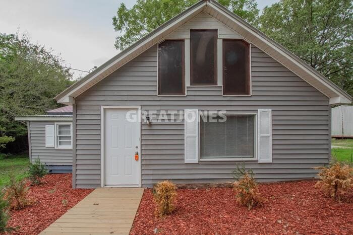 Primary Photo - 2181 Floyd Bradford Rd