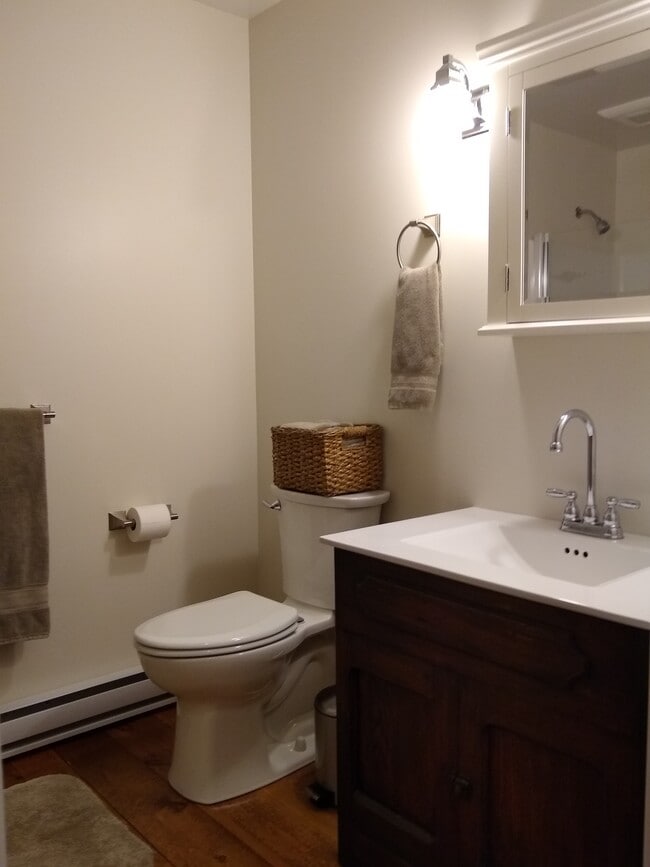 Building Photo - 278 Maine St