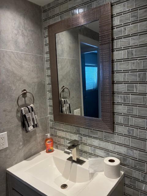 Foto del edificio - 195 Monaco Way