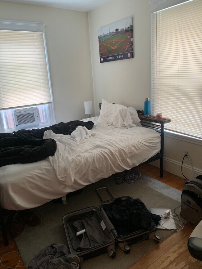 Foto del edificio - 79 Wallingford Rd