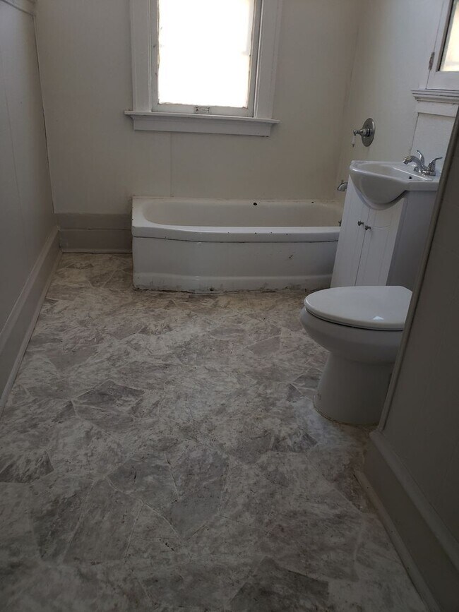 Foto del edificio - 2432WConcordiaK