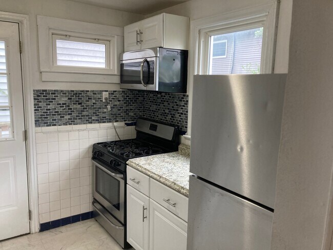 Foto del edificio - 63 Brookline Ave