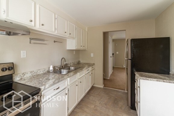 Building Photo - NOW AVAILABLE! 3863 Pintail Path, Liverpoo...