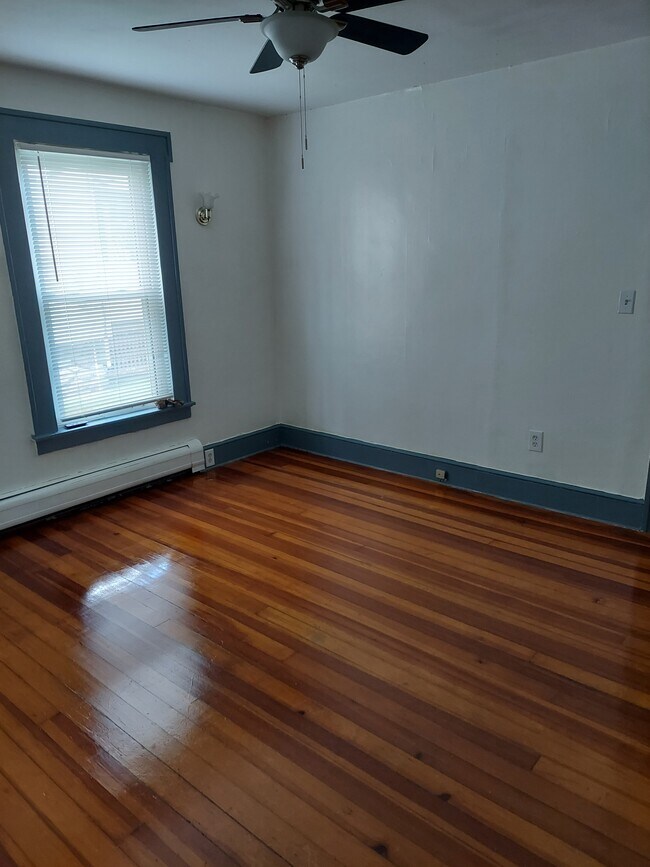 27 Gridley St Unit 1, Bristol, CT 06010 Apartments in Bristol, CT