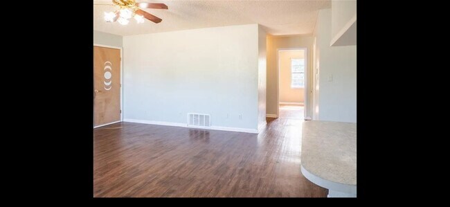Building Photo - 901 NW 66th St