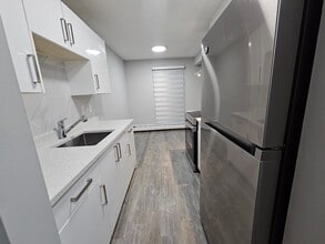 Building Photo - 46117 Gore Avenue6