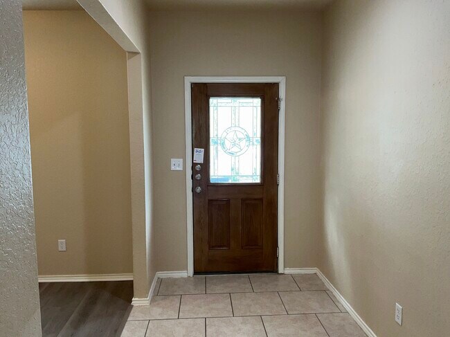 Building Photo - 2967 Nicholas Cove
