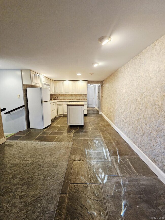 Foto del edificio - 624 Russet Rd