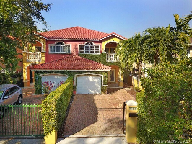 Foto del edificio - 2841 Day Ave