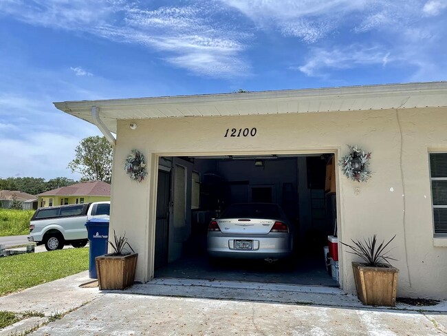 Building Photo - 12100 Capilla Ln