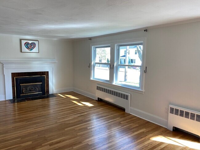 Building Photo - 1567 Great Plain Ave