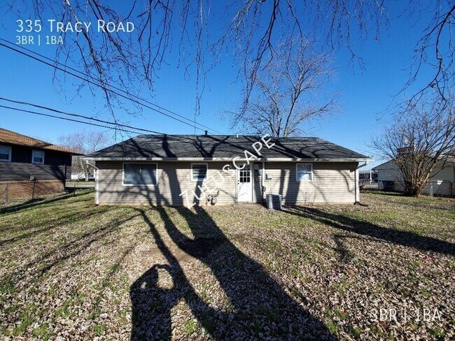 Foto del edificio - 335 Tracy Rd