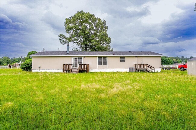 Building Photo - 9824 Stone Ranch Blvd