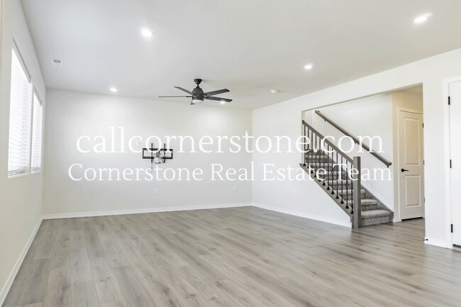 Building Photo - 8782 Beaverhead Cir