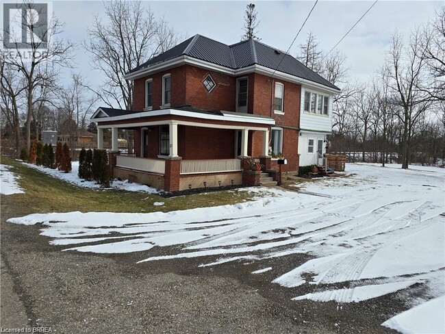 Building Photo - 21 Johnson Rd