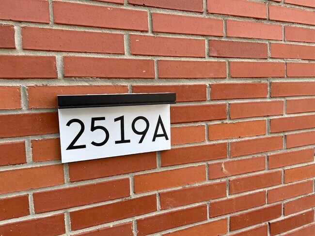 Building Photo - 2519 Appian Way