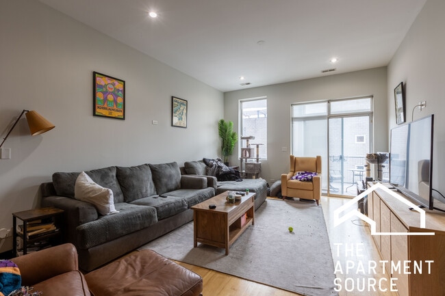 Foto del edificio - 2349 N Lister Ave