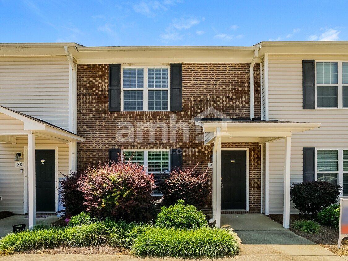 87 Wolf Creek Lane Townhome Rentals in Lillington NC