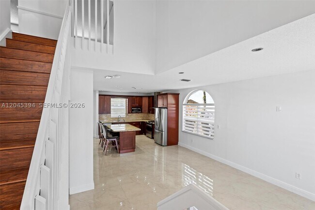 Foto del edificio - 15835 NW 7th St