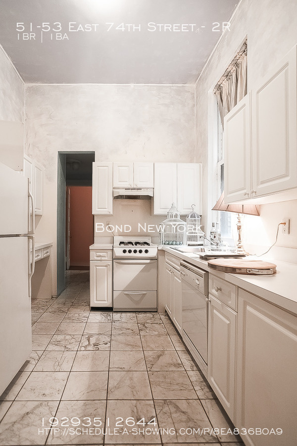 Foto del edificio - 51-53 E 74th St