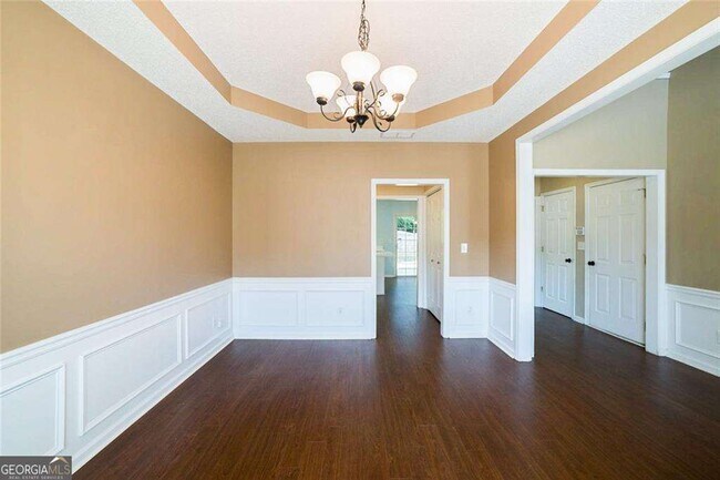 Building Photo - 3495 Ridgefair Dr