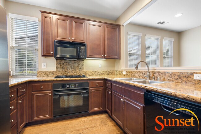 Foto del edificio - 10423 Whitcomb Way