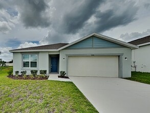 Building Photo - 1208 Sugarwood St