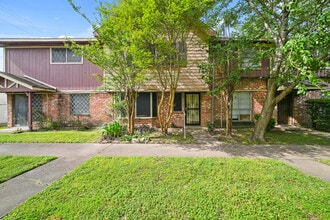 Building Photo - 13464 Castilian Dr