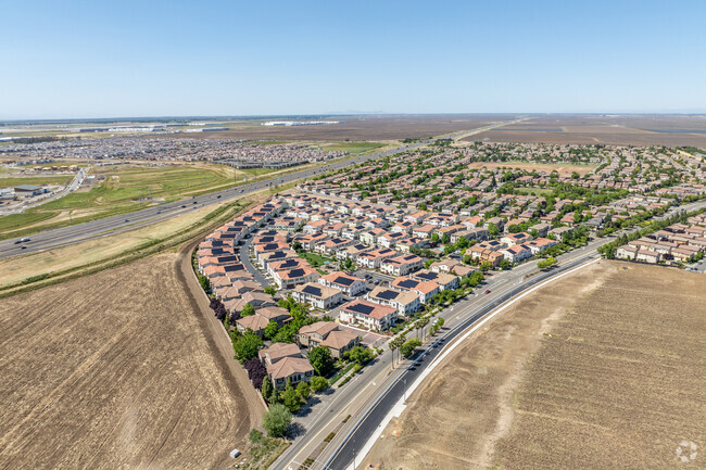 Aerial Context - Portisol at Artisan Square