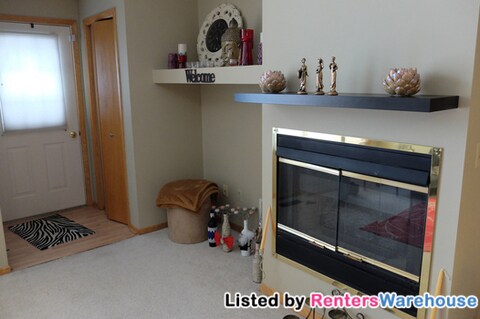 Foto del edificio - Great 2 Bed 1.5 Bath Townhome