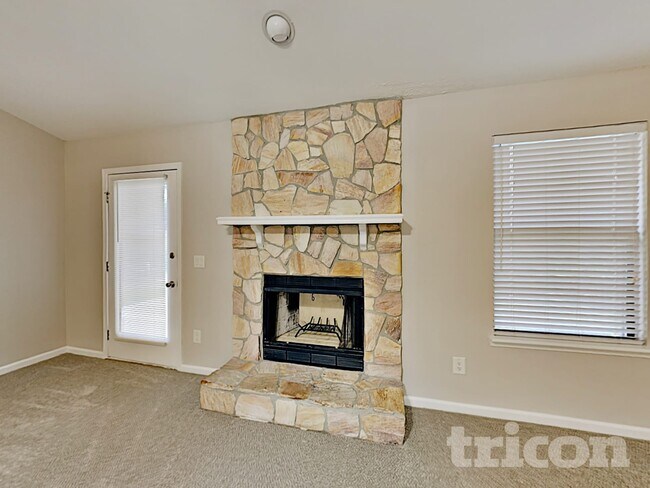 Building Photo - 7738 Collins Ridge Blvd