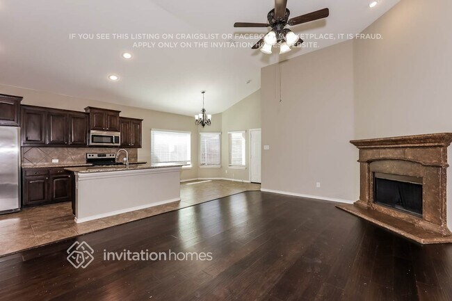 Foto del edificio - 1213 Glen Ct