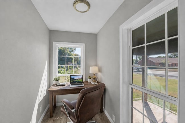 Building Photo - 1215 W 5th St