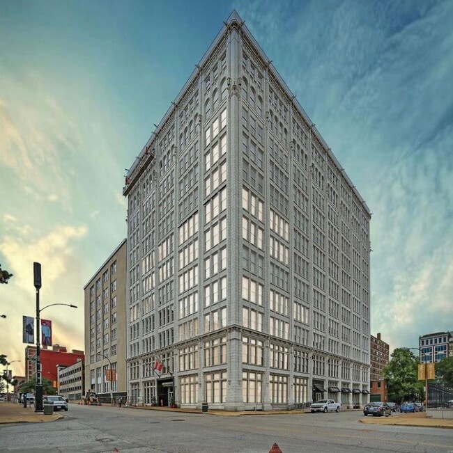 Building Photo - 1501 Locust St