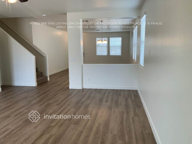 Foto del edificio - 1806 E Patrick Ln