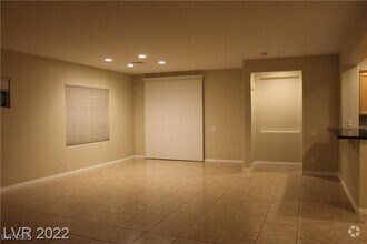 Building Photo - 6426 N Boatbill St