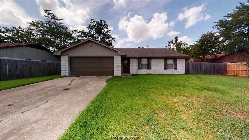 Photo - 1003 Val Verde Drive Unit