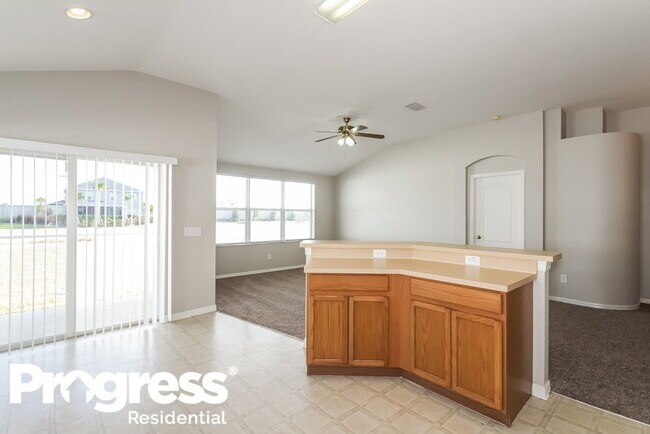 Building Photo - 11136 Rodeo Ln