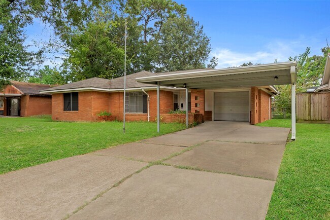 Foto del edificio - 1027 Stonecrest Dr