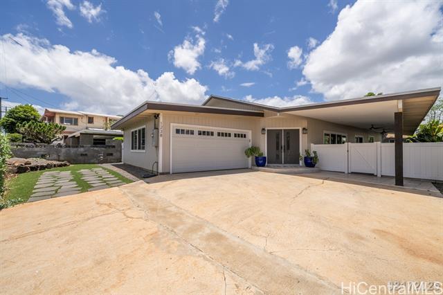 Building Photo - 1238 Haloa Dr