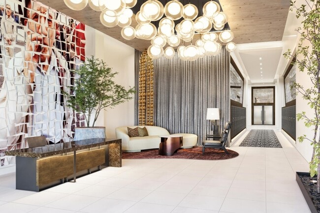 Building Photo - Epicurean