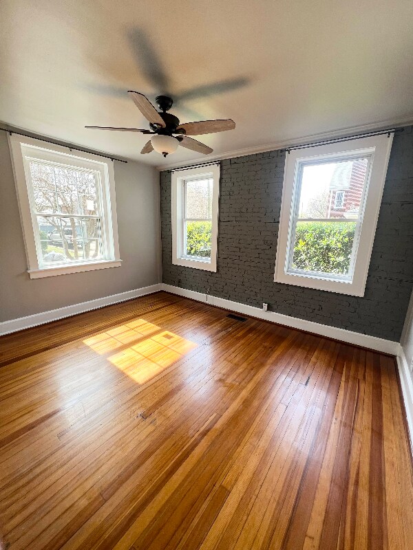 Building Photo - 1411 Leigh St