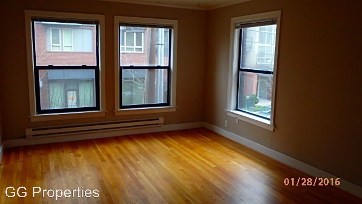 Foto principal - 135 Harvard Ave E