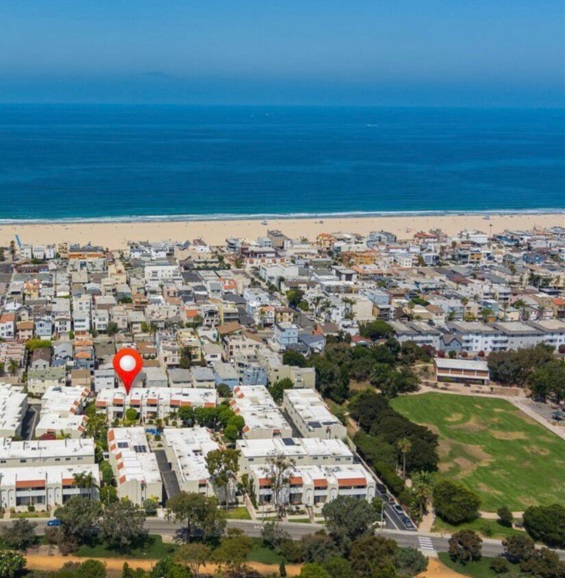 Beach life - 429 2nd St